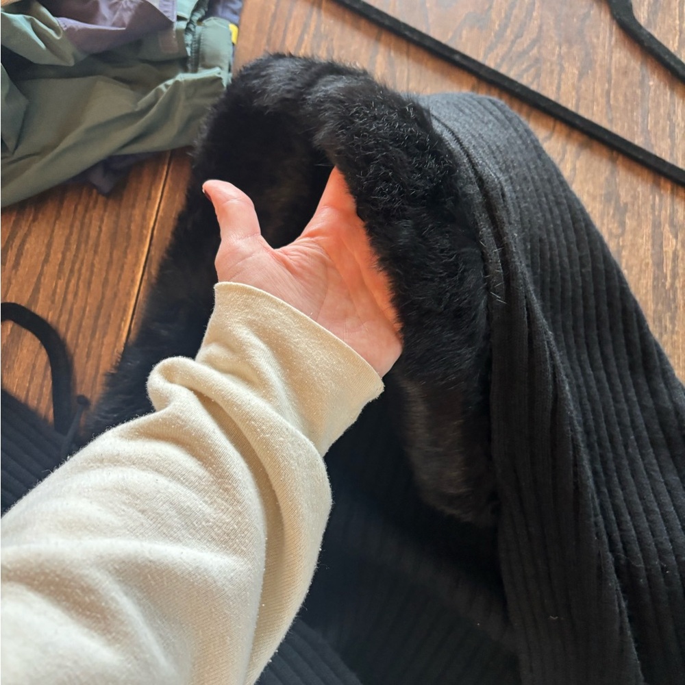 Worth Black Hood with Fur Trim